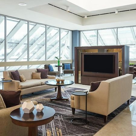 Sheraton Detroit Novi Kültér fotó
