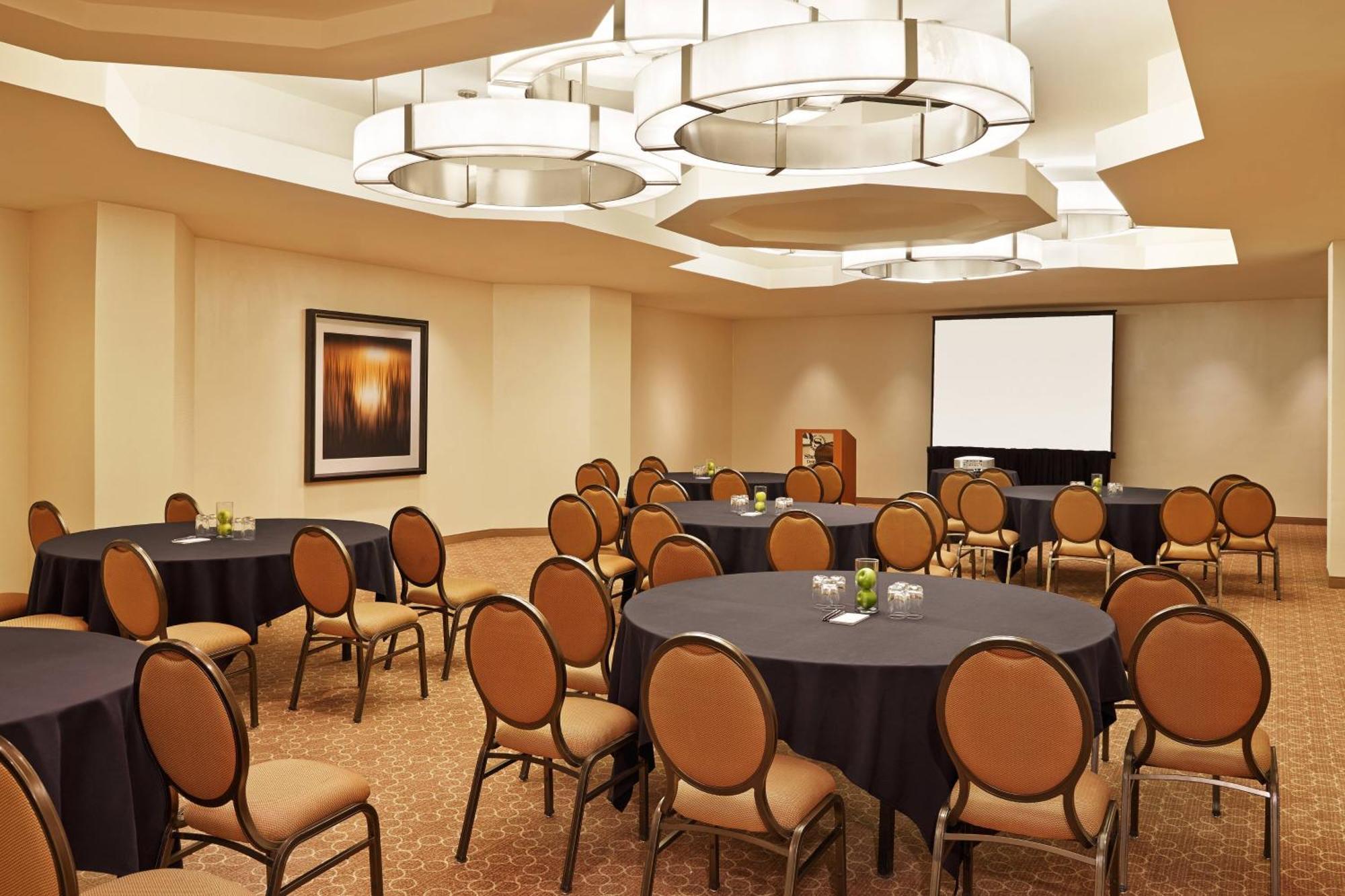 Sheraton Detroit Novi Kültér fotó