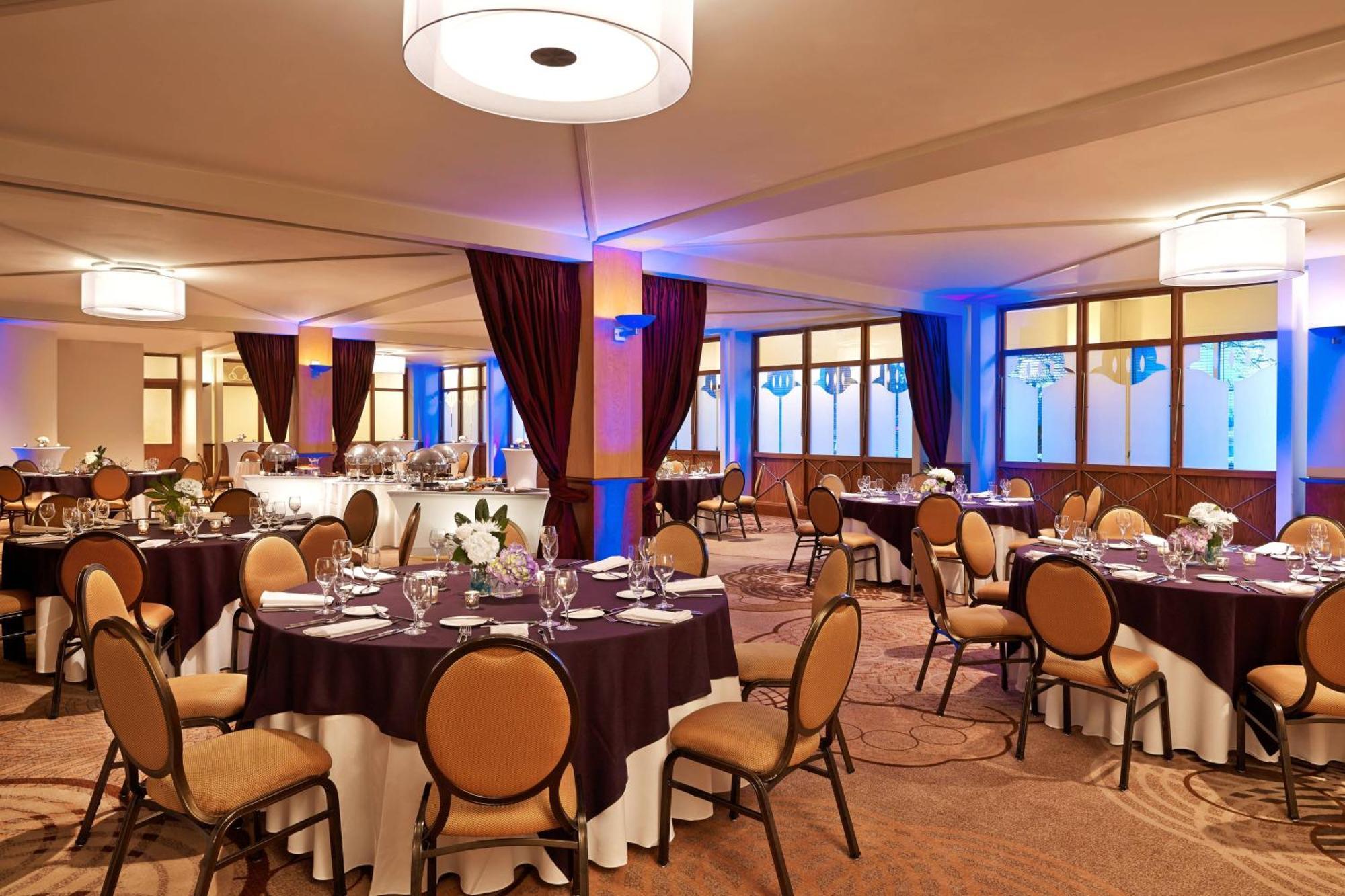 Sheraton Detroit Novi Kültér fotó