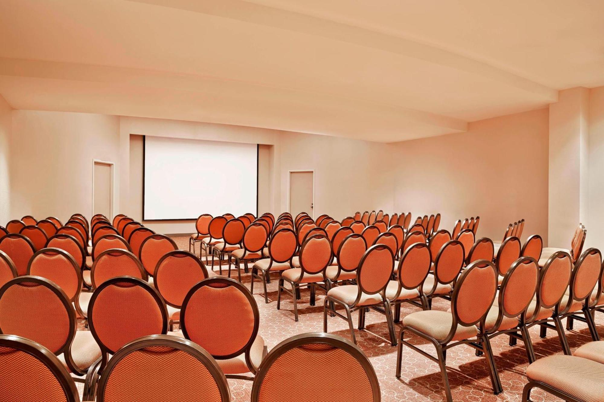 Sheraton Detroit Novi Kültér fotó