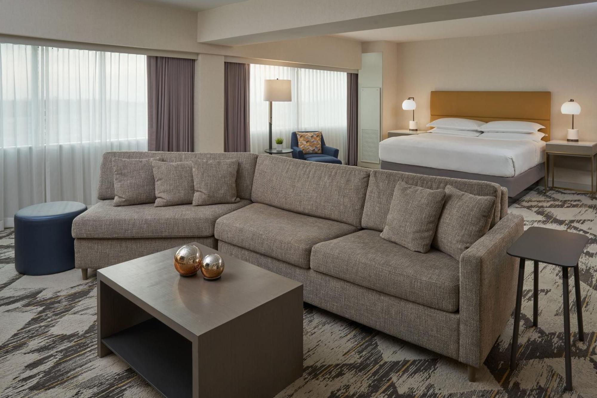 Sheraton Detroit Novi Kültér fotó