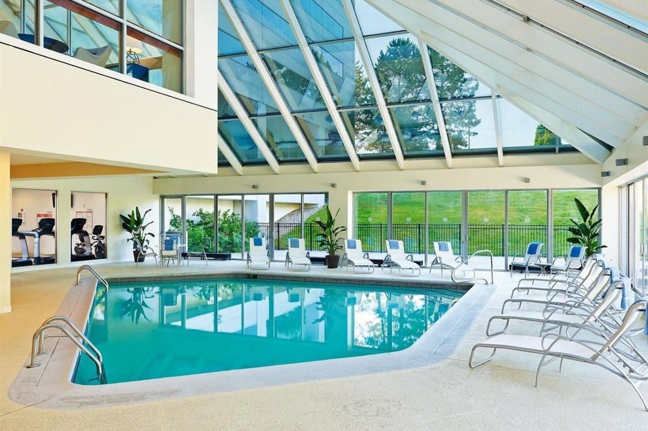 Sheraton Detroit Novi Kültér fotó