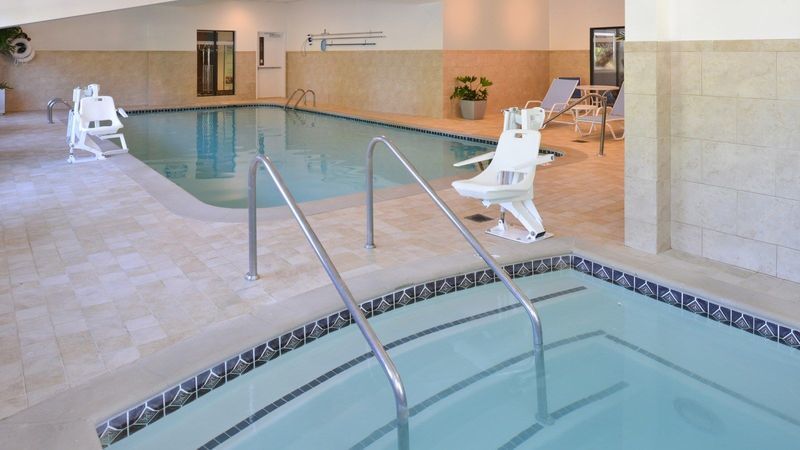Sheraton Detroit Novi Kültér fotó